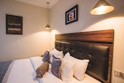 C to C Luxury Hotel