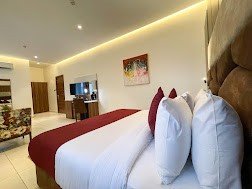 Omedel Luxury Hotel