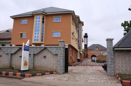 Royal Valley Hotel