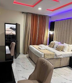 Gold Rhino Hotel