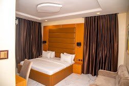 Buddiez Hotels &amp; Resort