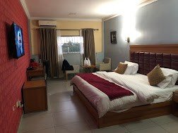 Enitona Hotel