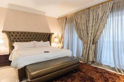 Sarina Suites and Apartments