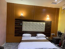 Tourist Castle Luxury and Suites