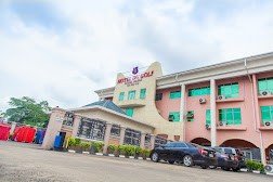 Hotel Du Golf, ABA