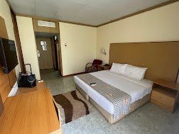 Nike Lake Hotel Resort