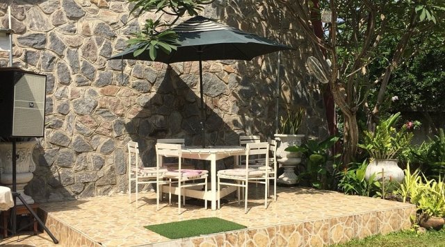 THE ORCHID BISTRO