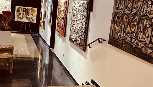 Brickhouse Gallery &amp; Library